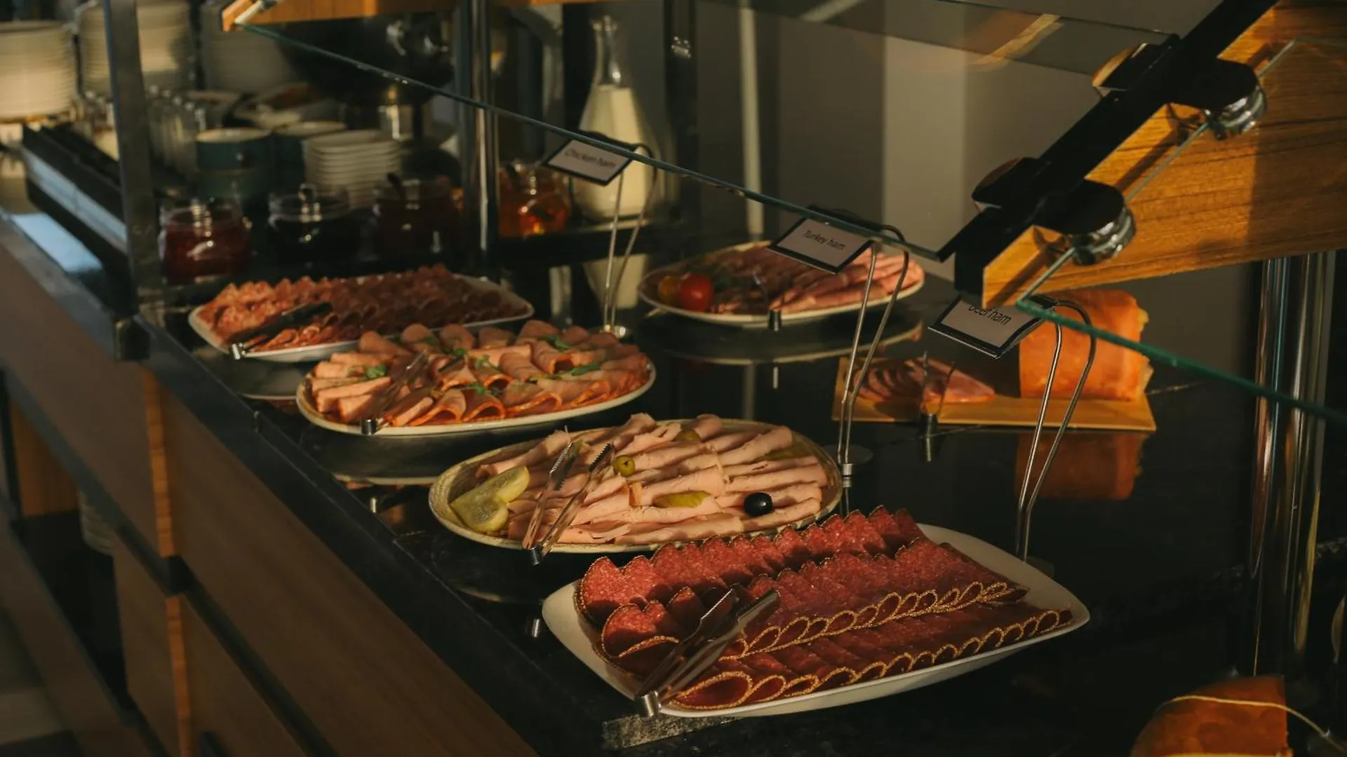 Gino Seaside Tbilisi, Trademark Collection By Wyndham Hotel