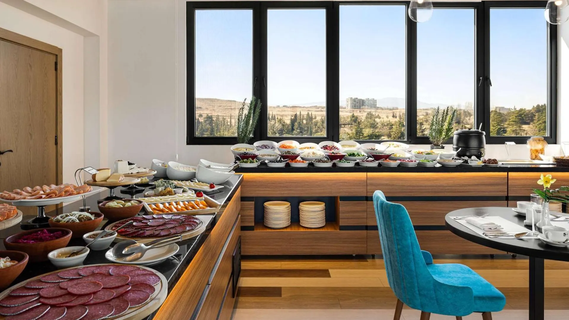 Gino Seaside Tbilisi, Trademark Collection By Wyndham מלון טביליסי